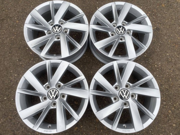 4db gyri 15" VW Golf [Gavia] alufelni. (4171)